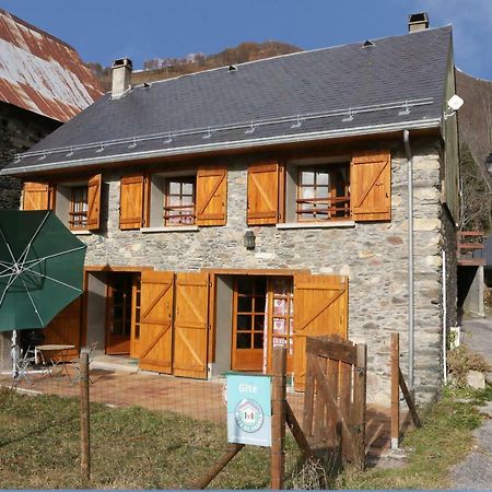 Вилла Pyrenees Stone Mountain House Bagneres-de-Luchon Экстерьер фото